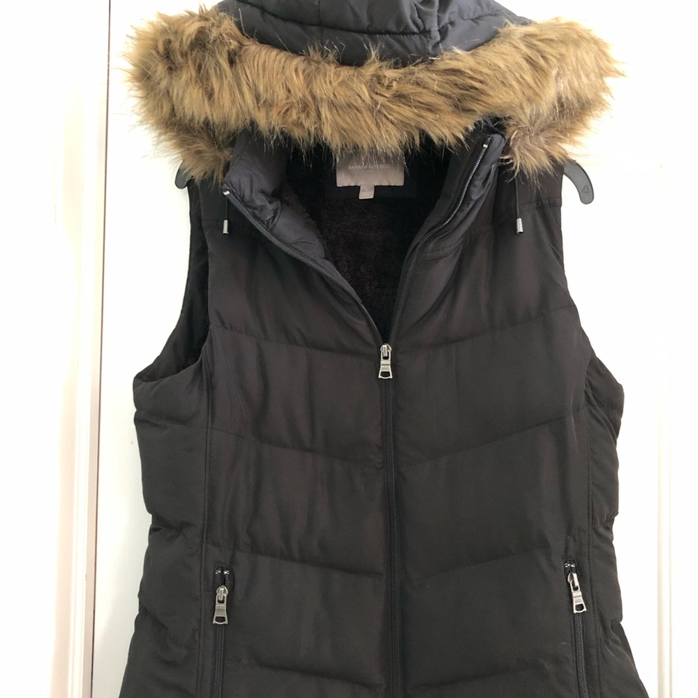 Women’s Banana Republic Puffer Vest